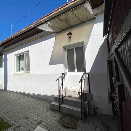 Elisaveta'S Retreat. Come To Feel The Tranquility! Rîşnov Εξωτερικό φωτογραφία